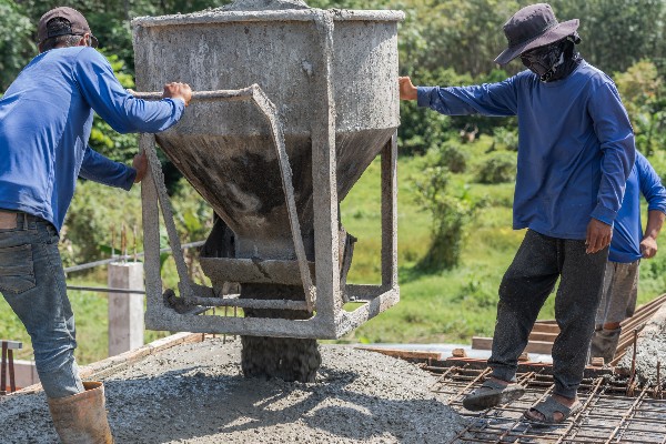 Machine pour mélanger le béton
