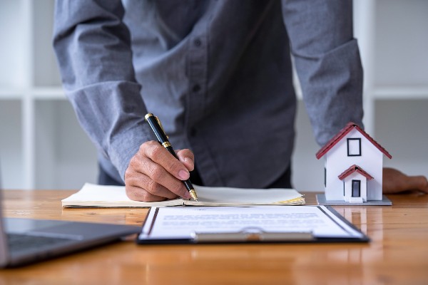 signature du contrat pour prêt